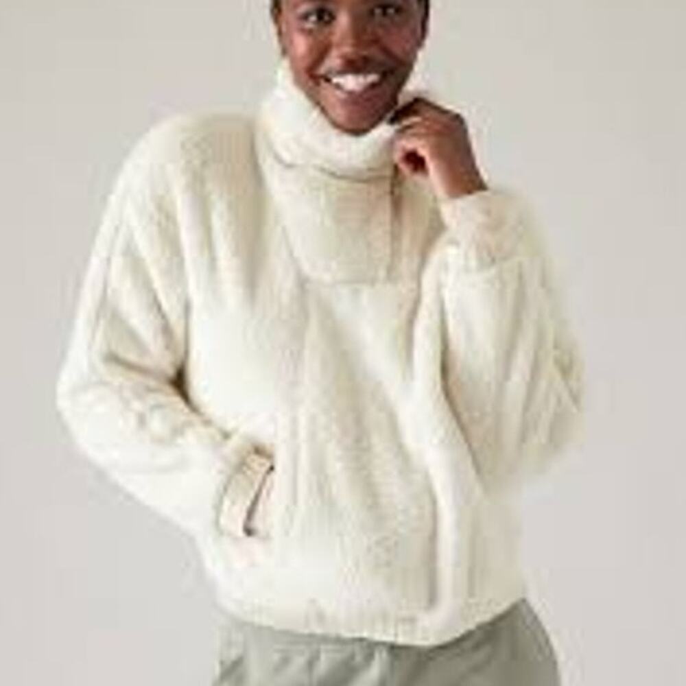 ATHLETA Tugga High Pile Fleece Sherpa 1/4 Zip Pockets Sweatshirt M Cozy Warm